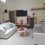Апартаменты Renella *