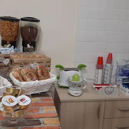 Renella Apartment *